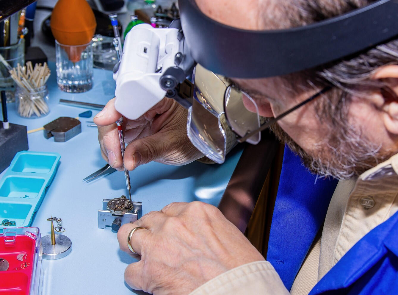 Marc, The Watch Fixer